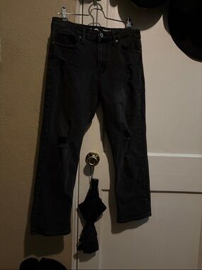 Classic Black Straight-Leg Distressed Jeans for Women